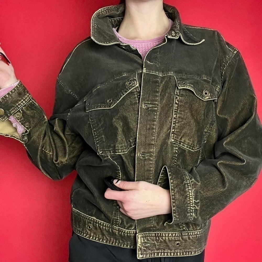 Burnt style bronze and brown denim jacket 🤎🤎​​​​​​​​​​​​​​​​​​​​​​​